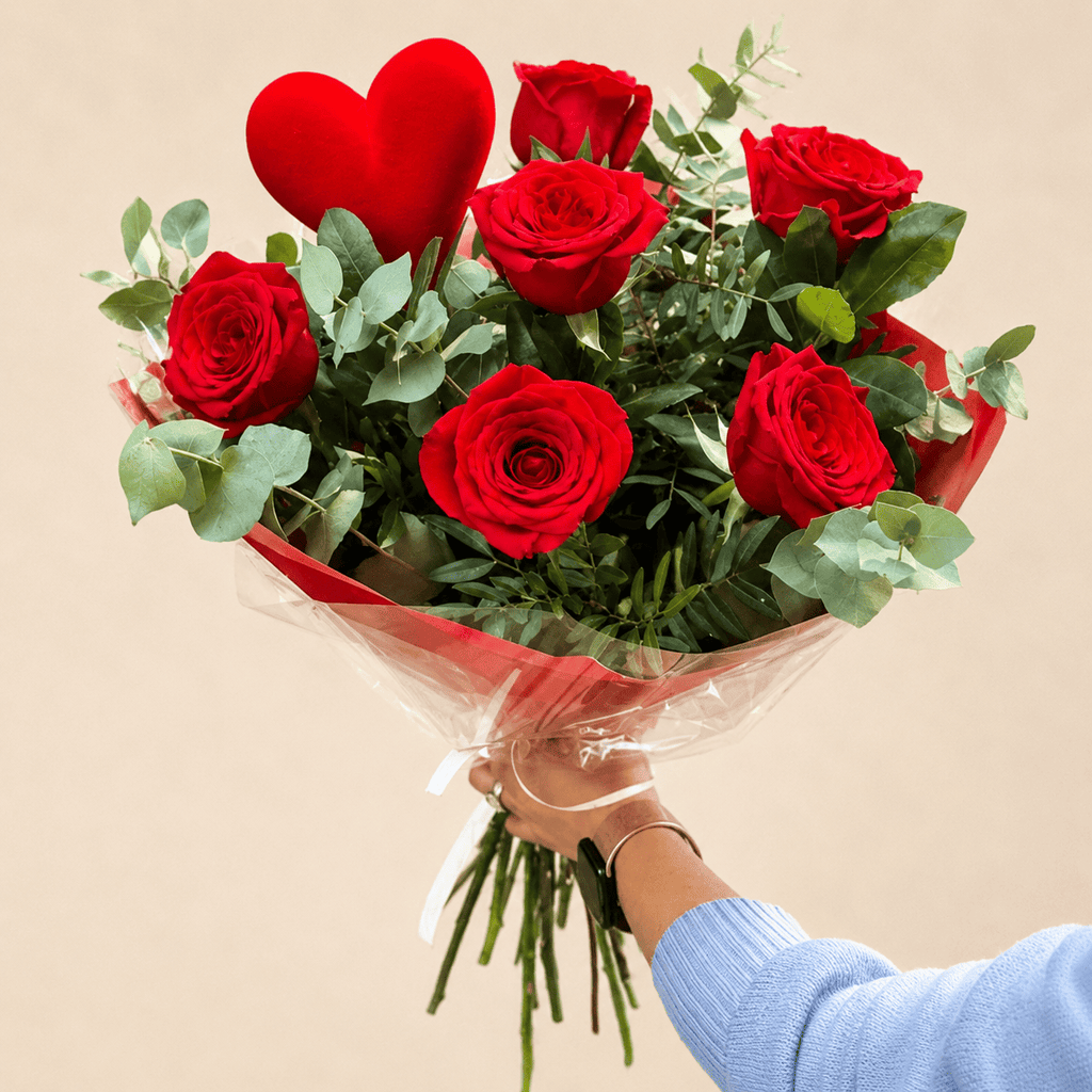 Six Roses Love - EN