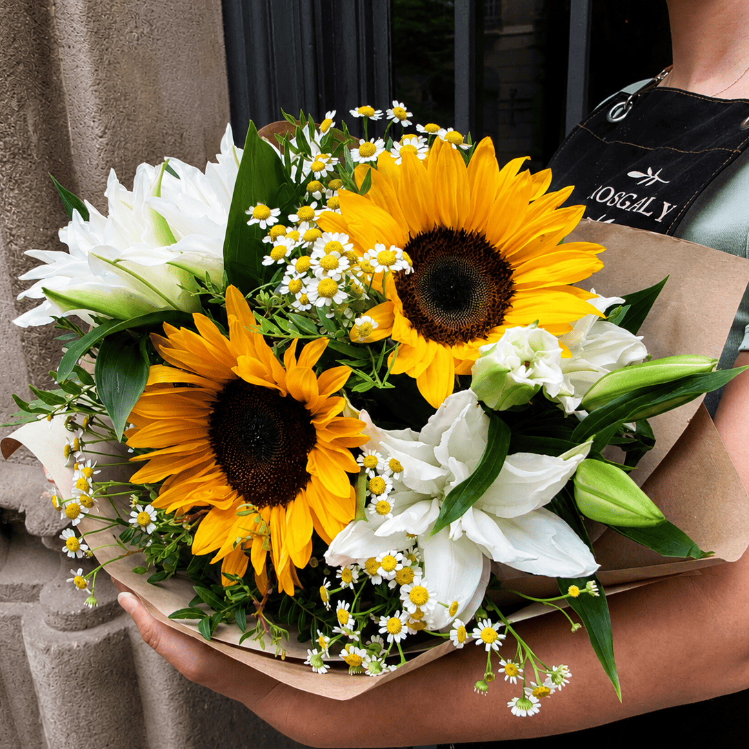 Ramo de Girasoles y Lirios